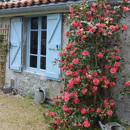 La Maison Du Parc Bed & Breakfast Lacave  Eksteriør bilde